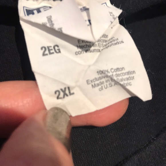 Black Muscle tee - Picture 3 of 5